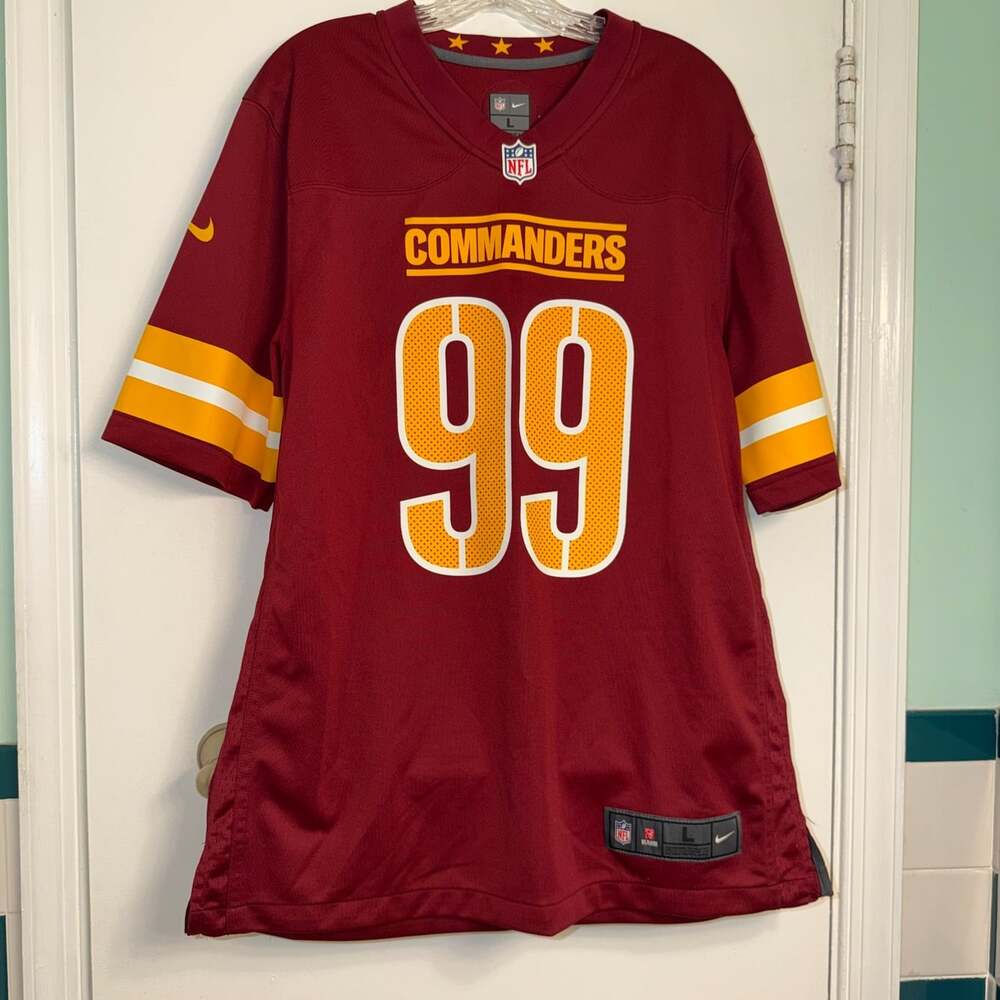 Washington Commanders Jersey Nike NFL On Field Men's L Chase Young #99 EUC!